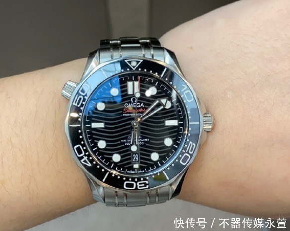 百达翡丽|男人都要面子,那么戴什么表能让你更有面子呢