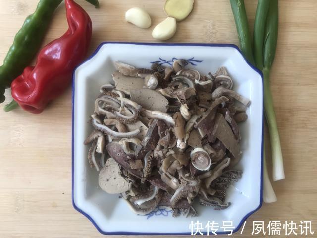 秋季之后，我家隔三差五吃这道菜，高营养味道美，再贵也值得