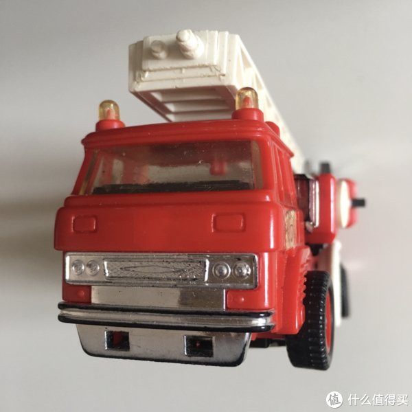 变形金刚|达子说玩具 篇一百一十九：小众的精彩！世代精选火流星玩评