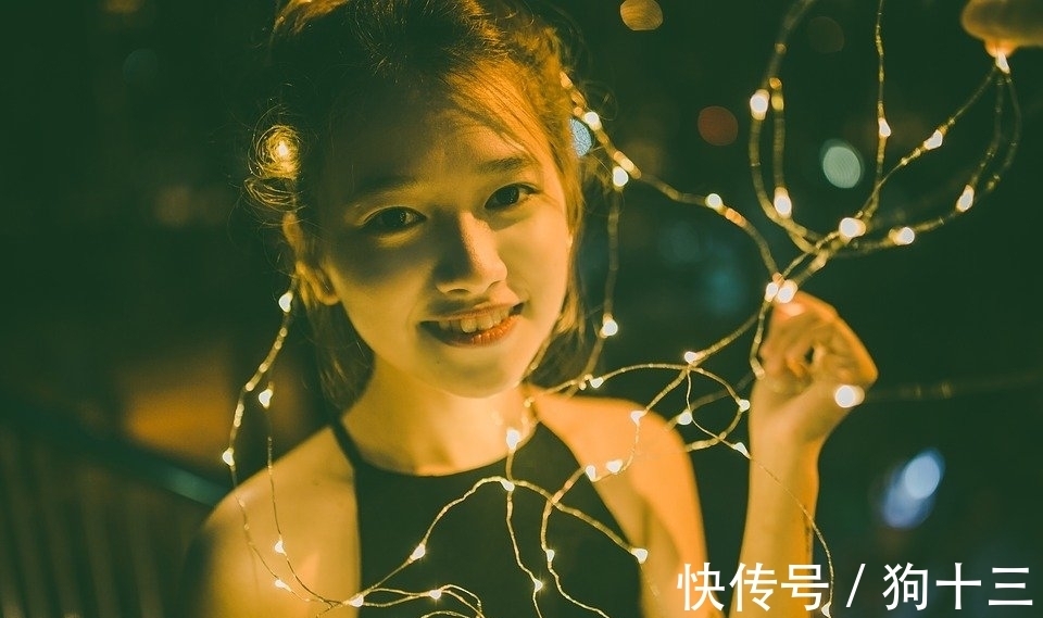 减字木兰花!词牌《减字木兰花》,苏轼的二十八阕还不算多,谁填得最多