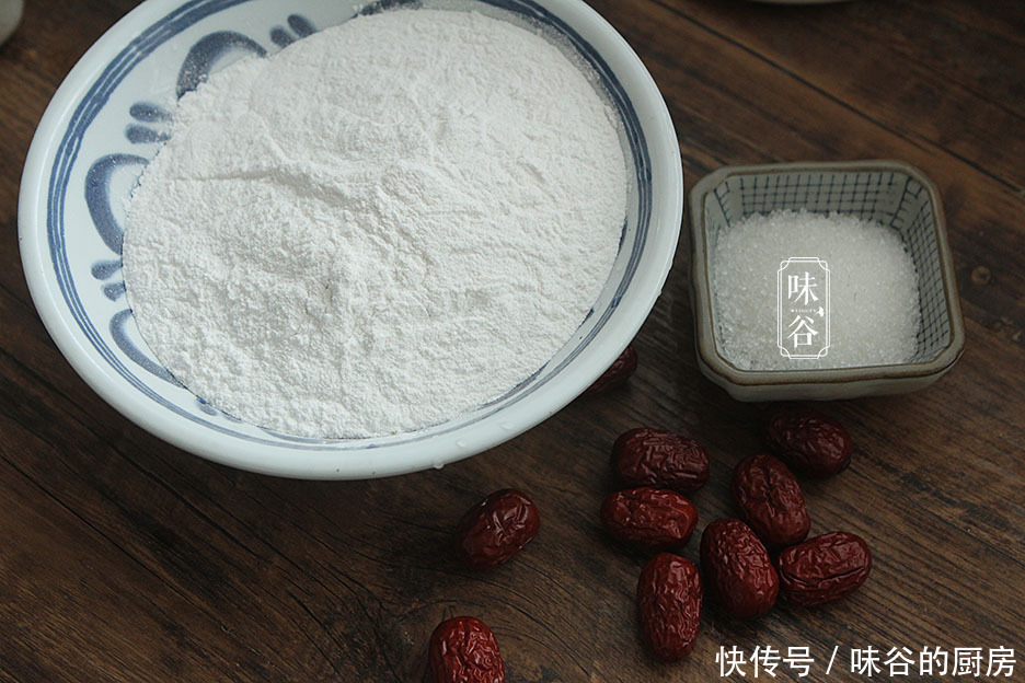 这糕点，吃一次馋一次，不用烤箱不打发，香甜软糯，暖暖过冬