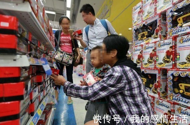 奶奶|5岁孙女担心没钱上幼儿园,不让奶奶买草莓,奶奶:谁跟你说的?