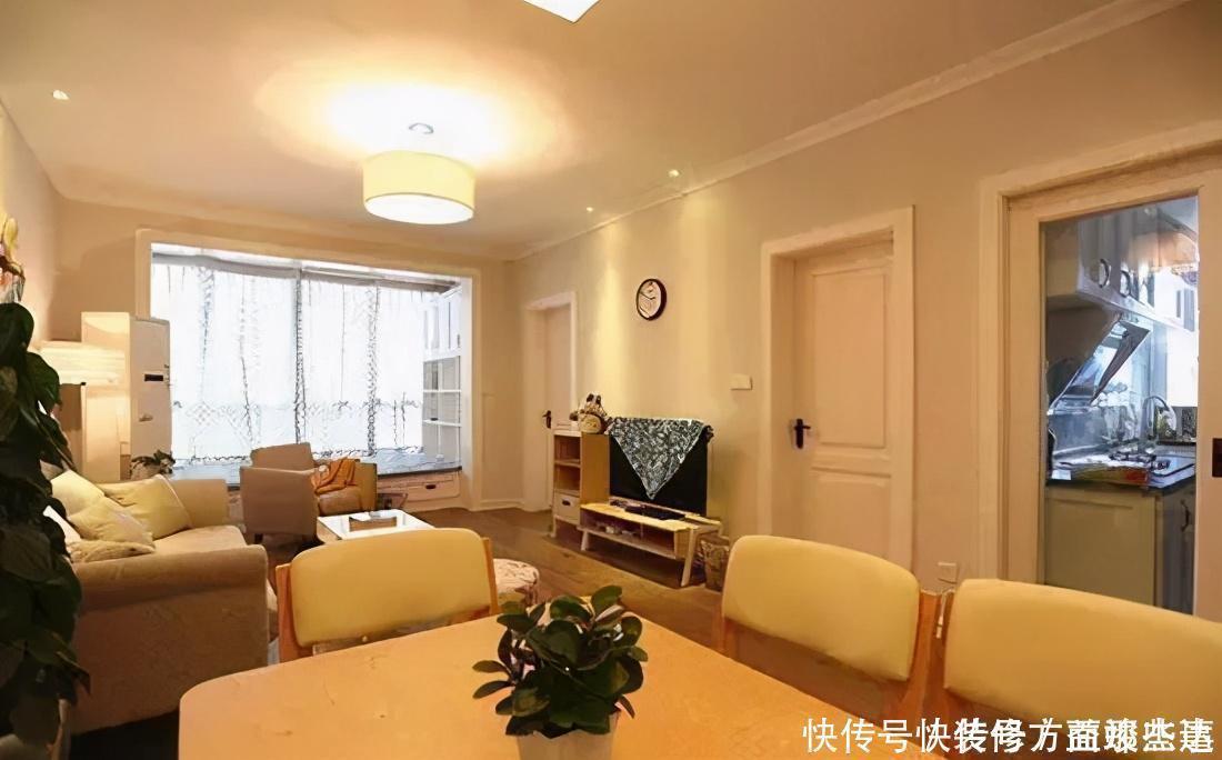 新房|闺蜜家76平新房,一进门鞋柜把人迷住了,阳台榻榻米能当一间房!