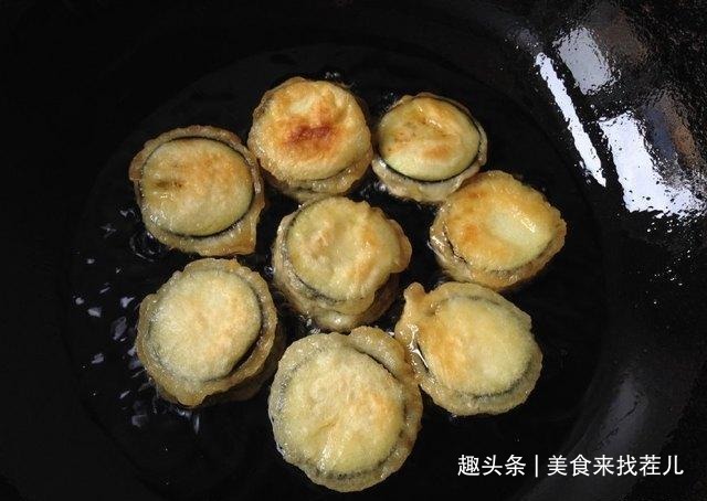 想要茄盒炸得更酥脆，前后2点要把握，外酥里嫩才够味