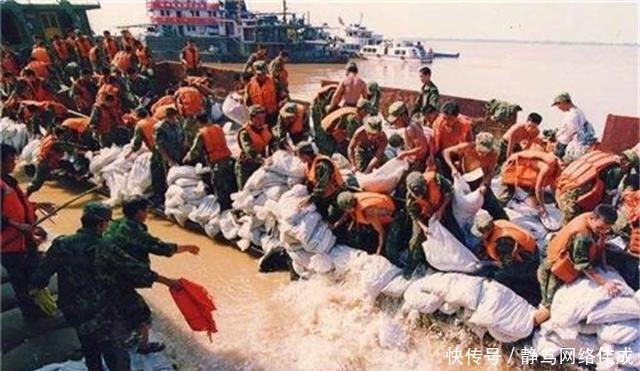 98年特大洪灾中,7岁女孩江珊抱树9小时终获救,如今怎样了?