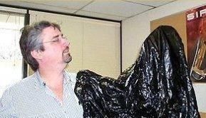 斯皮策望远镜才服役了16年，说退役就退役了，难道另有隐情？