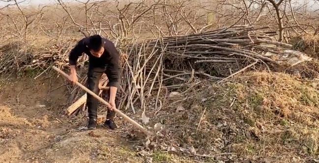 数千年里那么多古人去世,可为何我们如今看到的古墓如此稀少!