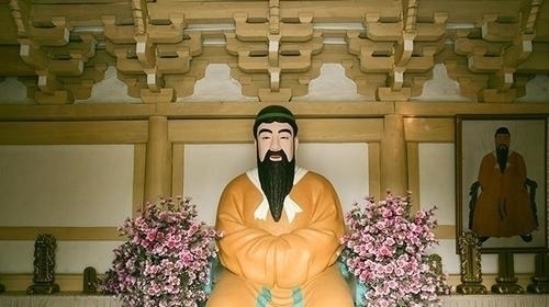 中方@为证明孔子是韩国人,韩国学者拿出3大铁证!中方仅用两字回复