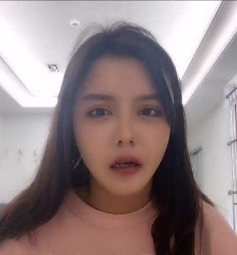 送进|韩安冉被送进精神病院,直播向网友求助,母亲却这样说