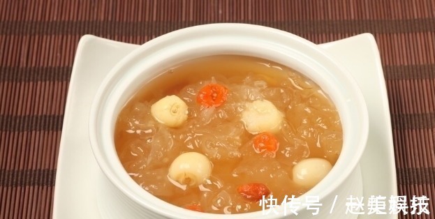 莲藕|秋天就要多吃4白3黄,少吃3绿,滋补润肺,去秋燥,顺利度过秋天