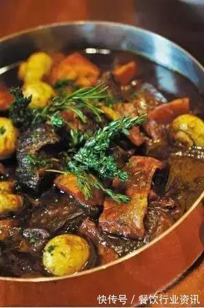 美食推荐：豆筋烧五花肉，法式烩牛肉，蜜香鸡腿，大虾土豆条