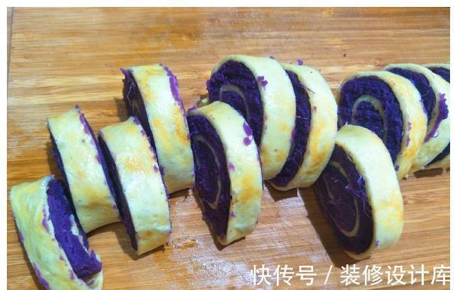 鸡蛋饼|入秋后，多用紫薯做早餐，软糯奶香，一口一个真香