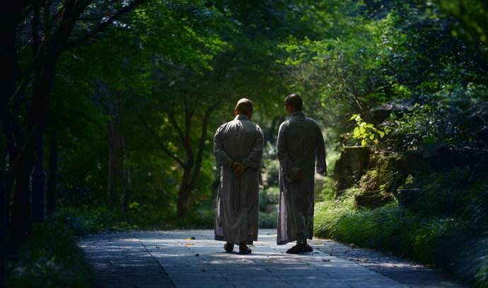  李博士|强盗打劫诗人，只要求作诗一首，听完后赠金道谢