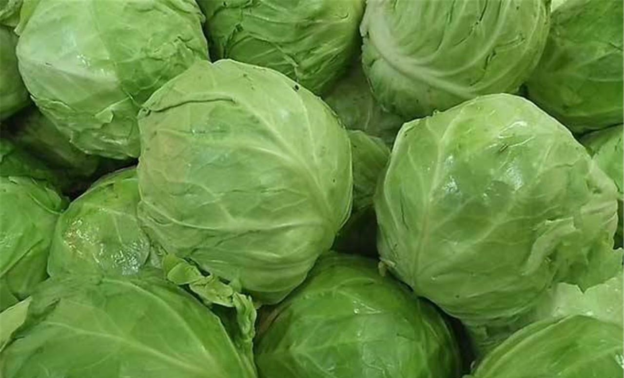 重熱量|胃不好的人，少吃“3種食物”，多喝“3杯水”，胃病或慢慢被逼走
