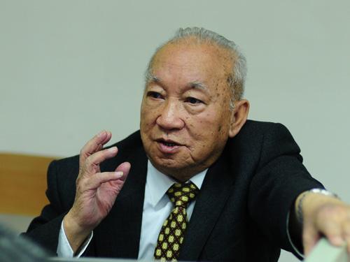 为梁启|此女2岁丧母4岁丧父,82岁死在了草棚,儿子竟是中国顶级火箭专家