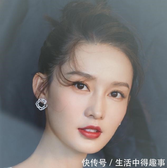 妆面 这些口红颜色也太适合秋冬了吧!不仅提气色,还显白又高级!