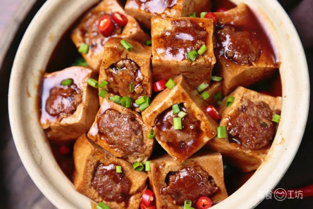 豆腐|豆腐的经典吃法，3个人一大锅，顶饱