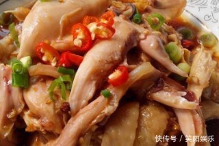 妈妈的味道口感酥滑香、醒胃而不腻,香甜可口隔着屏幕都流口水