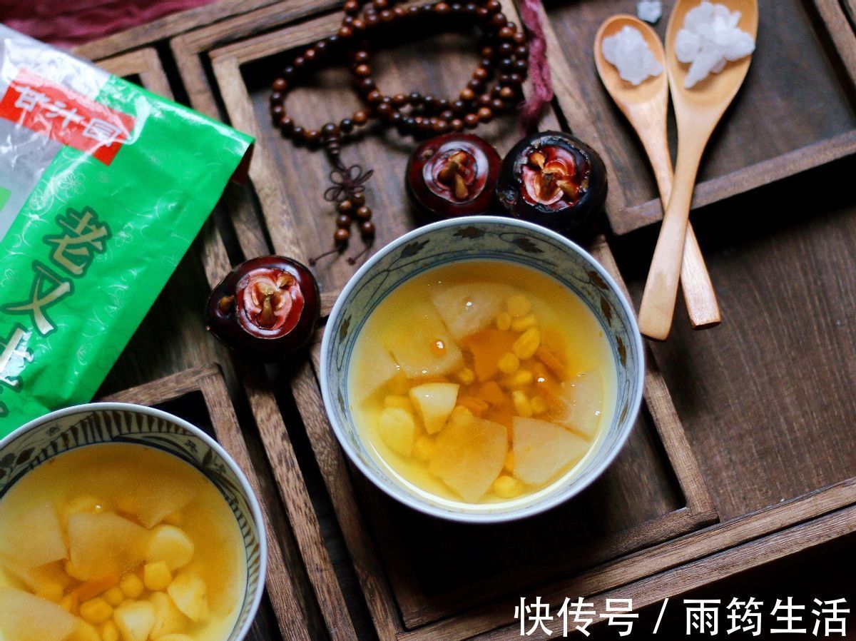 甜玉米|自制南瓜玉米马蹄梨子饮，营养美味，甜甜的，孩子很喜欢喝