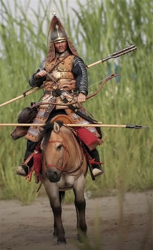 原因就|古代打仗时，为何第一排的士兵明知是送死还要往前冲？其实原因很简单