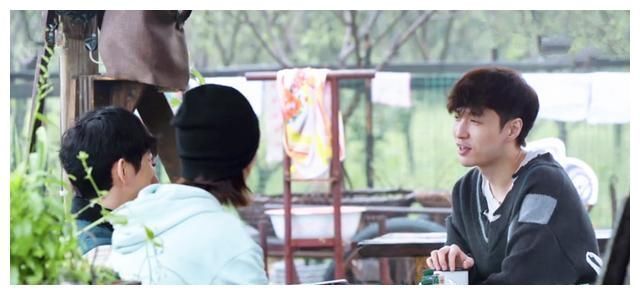 再甜的瓜也是强扭的!《向往的生活》杨紫说出女明星择偶的尴尬