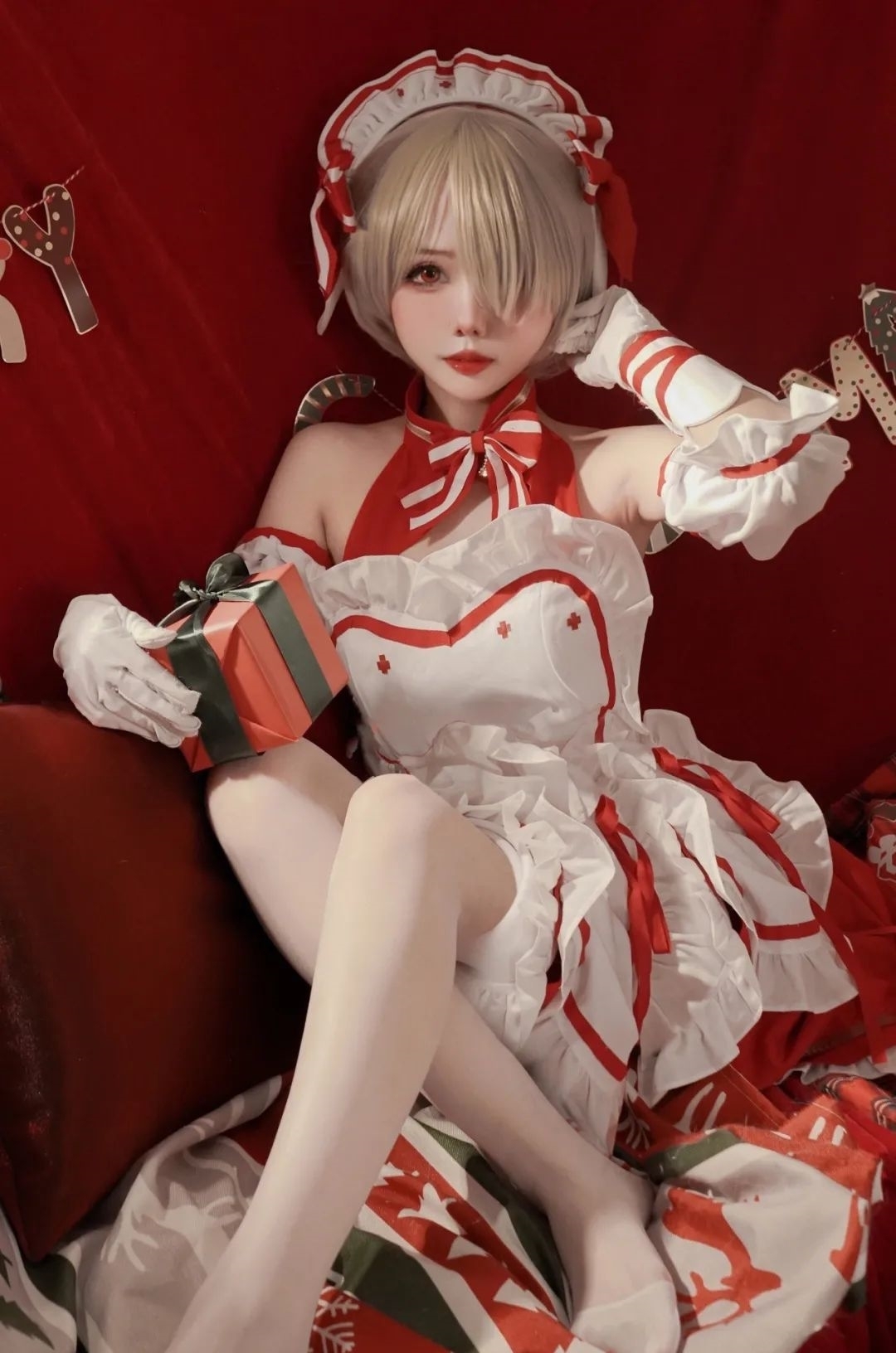 崩坏3|cos:?崩坏3丽塔圣诞写真@仙女月