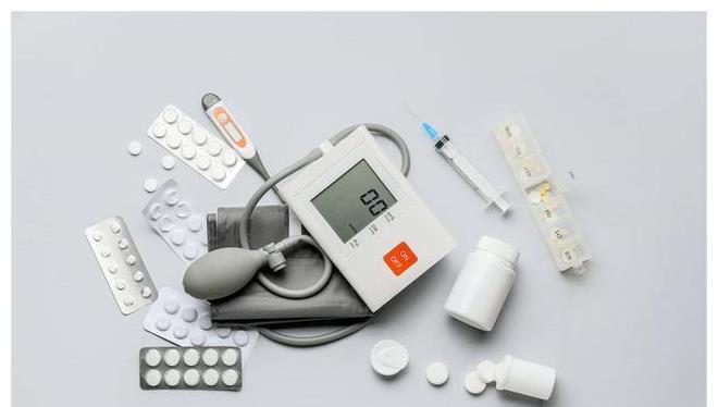 测量血压|为什么在家量的血压总不准?做错4件事,可能会让血压千变万化