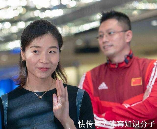 郎平|中国女排魏秋月:亚洲最美二传,嫁郎平助教,与丈夫15岁就相识