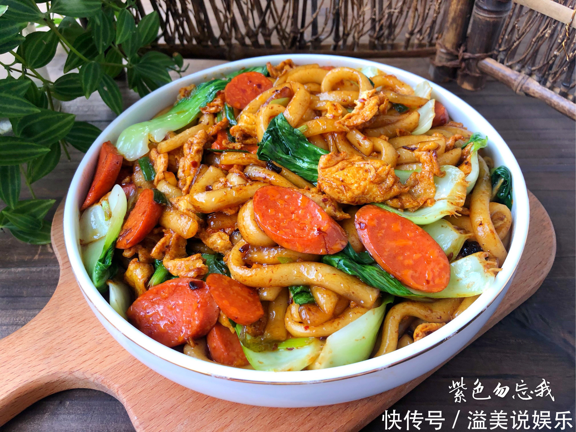 解馋|女儿点名要吃它,简单炒一炒,香辣美味,比大鱼大肉还解馋