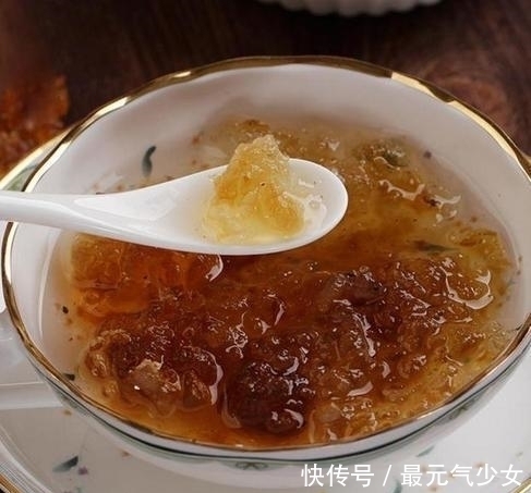 女人千万别嫌弃它丑!每天吃一点,皮肤细腻更有弹性