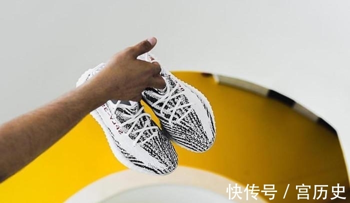 白丝绸 火云鞋神|“白丝绸”AJ1终于登场、YEEZY拖鞋即将发售
