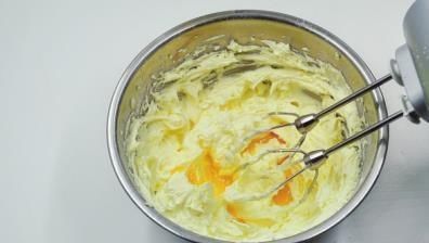 独特|抹茶可可蛋糕,一口可以品尝到两种口味,材料做法简单,味道独特