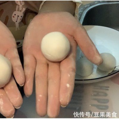 糯米粉|红糖糍粑！有锅就能做