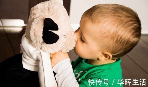 孩子|孩子三岁前这些坏习惯，或意味智商高，家长可别盲目阻止