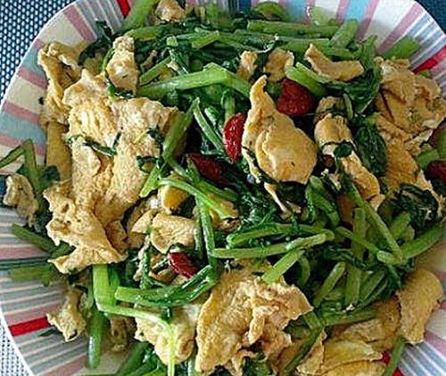 安心气|鸡蛋和此物是天生一对,天然“安眠药”,安心气,不再失眠多梦