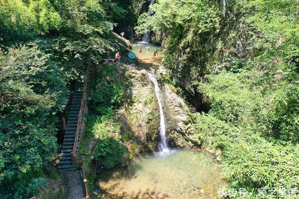 美丽中国-355-：石门奇观，虹龙双瀑