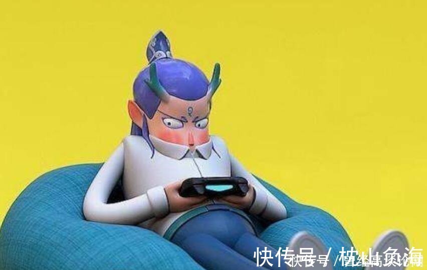 cospl10万元敖丙手办,30万根头发可见,脸上还有红血丝