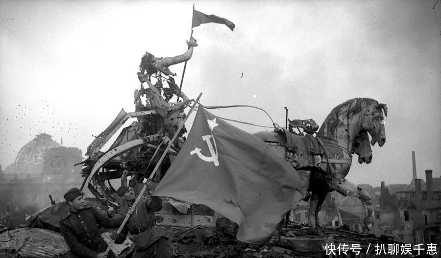 朱可夫|科涅夫、朱可夫同是元帅,为啥斯大林将进攻柏林指挥权给了朱可夫