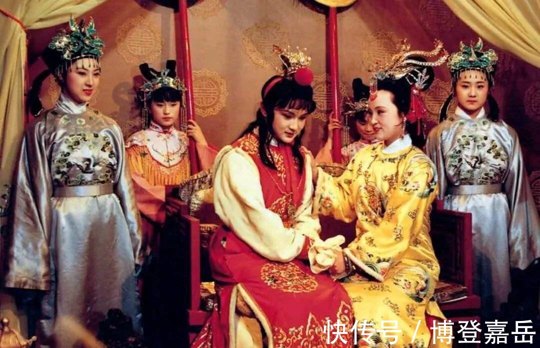 红楼梦|元春作为宝玉的亲姐姐,为啥却舍弃了黛玉?看看怡红院匾额内容