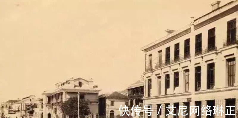 黄浦江|1880年上海沿街建筑老照片，外白渡桥与远眺苏州河口和外滩