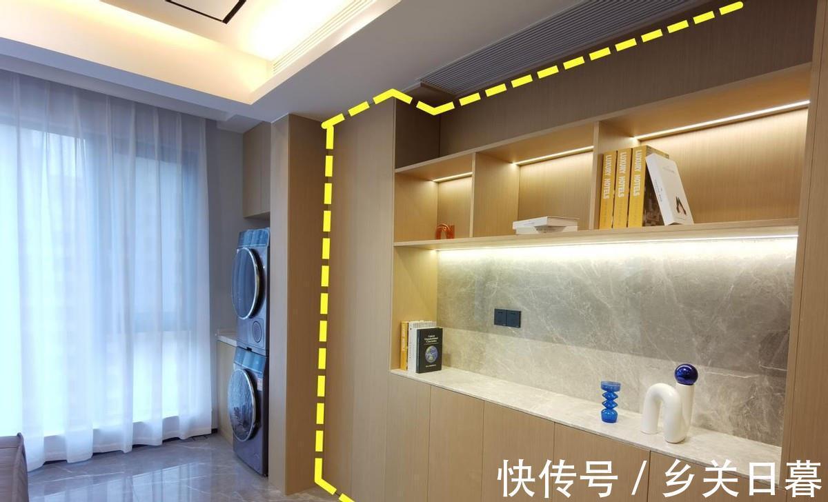 美滋滋|横厅装修找到模板了!沙发往前挪1米2,多排储物柜用美滋滋