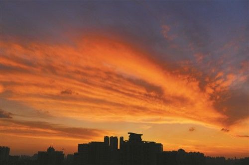 羊城天空晚霞霸屏
