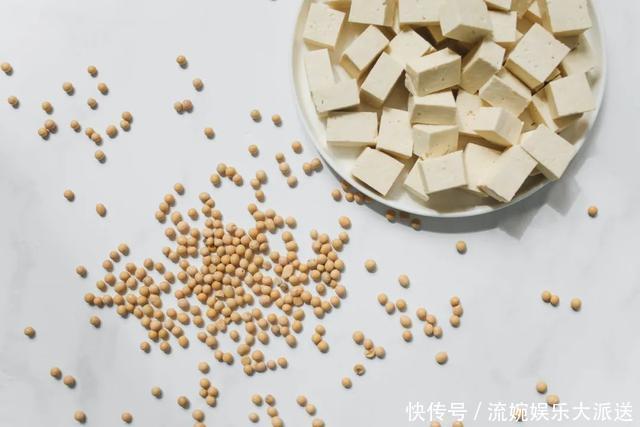 它是进补第一肉、第一菜、第一果……补虚祛寒!手脚冰凉的人要多吃