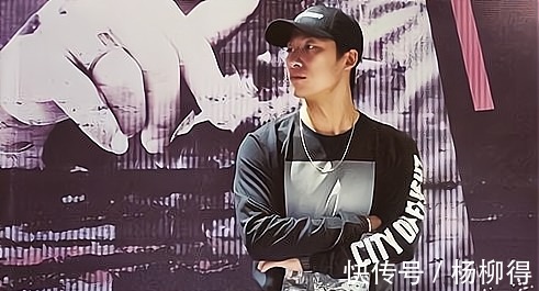 king|从第一季《这街》意难平到第四季被质疑划水,亮亮到底经历了什么