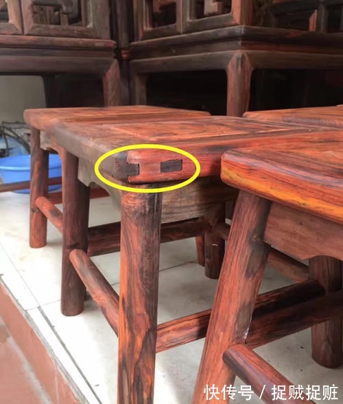 红木|20万买的红木沙发,才发现整个沙发用碎料拼接,跟独板比差远了