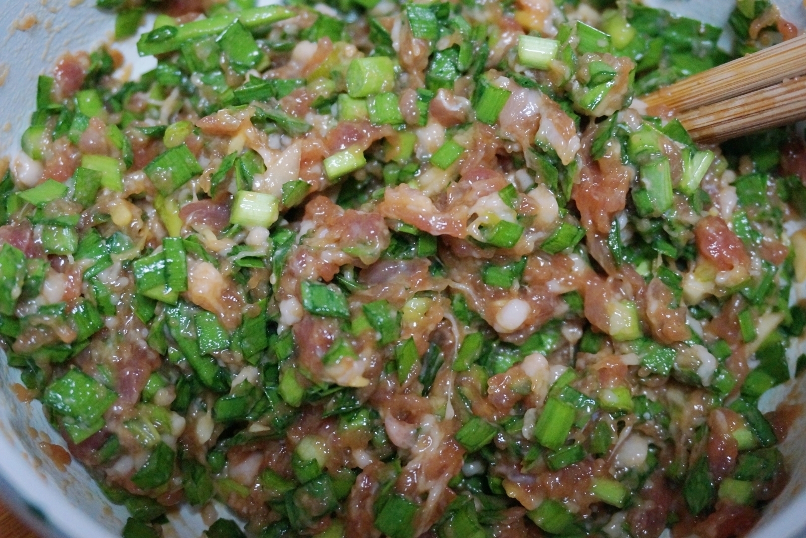 这个馅的饺子百吃不厌，我家每周都包一次，馅香味美，真好吃