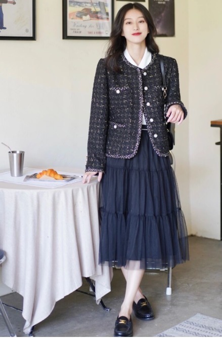 秋冬|不显老也不装嫩,入冬后流行的小香风快来试试,穿出优雅知性!