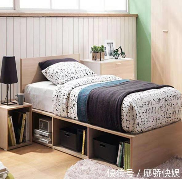 床尾凳|小卧室怎样提高收纳过来人给你答案,照着装储物空间翻倍