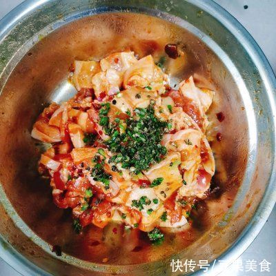 这是我吃过全宇宙最好吃的超香的粉蒸肉