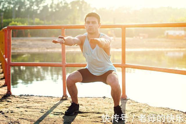 苏打饼干|高尿酸患者,医生提醒:常吃3种碱性食物,或可稳定尿酸